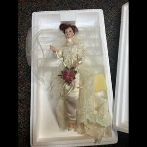 Romantic Rose Bride Barbie Porcelain Doll Limited Edition 1991 Mattel 14541